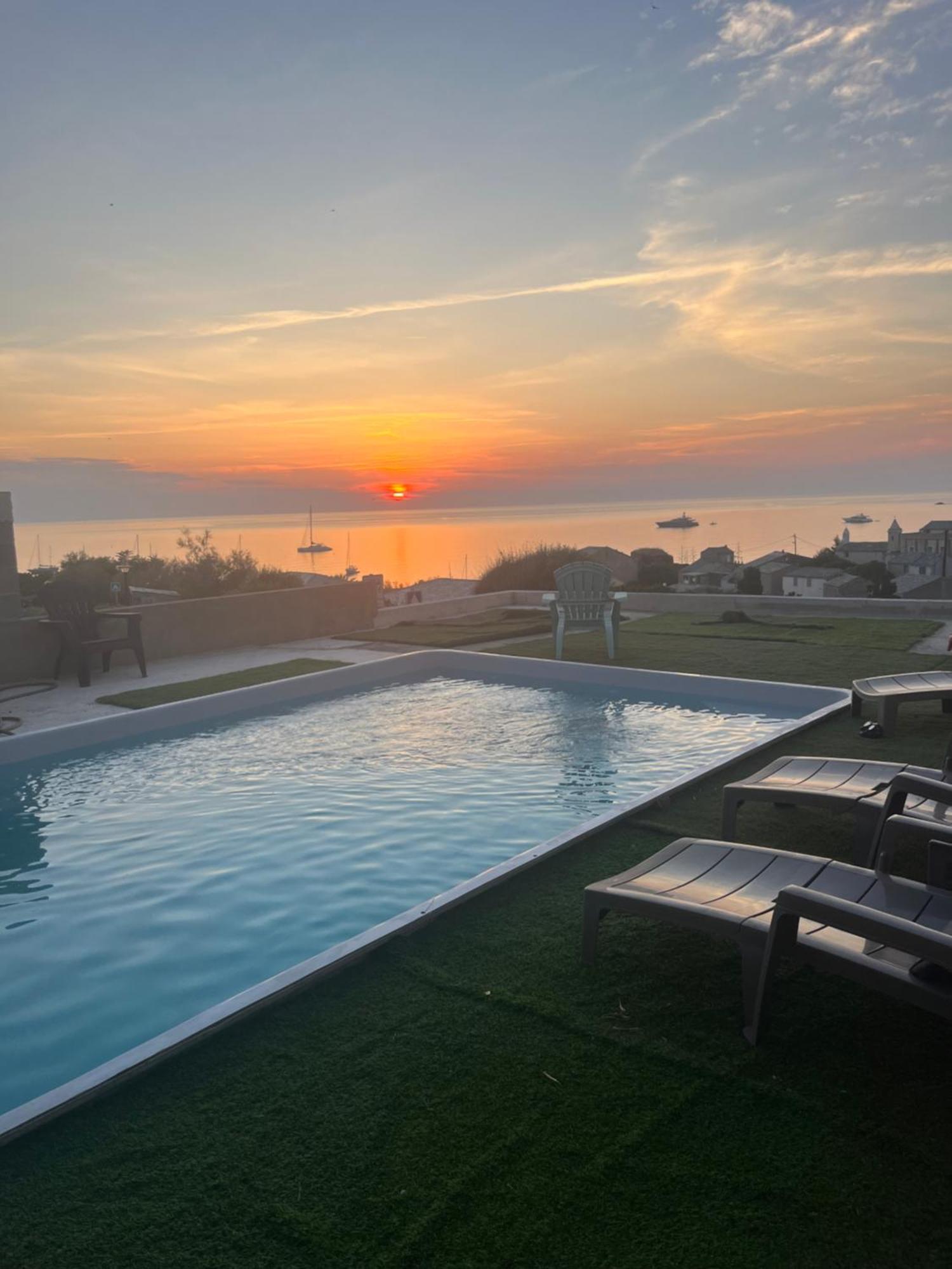 La Giraglia Villa Centuri Luaran gambar