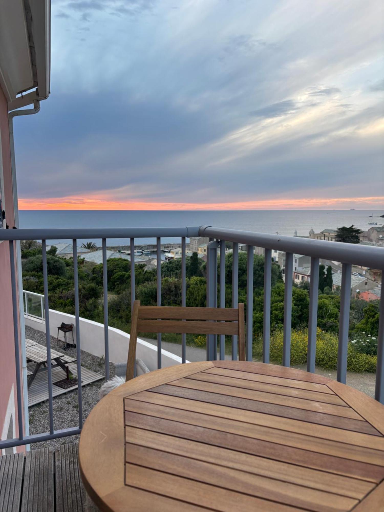 La Giraglia Villa Centuri Luaran gambar