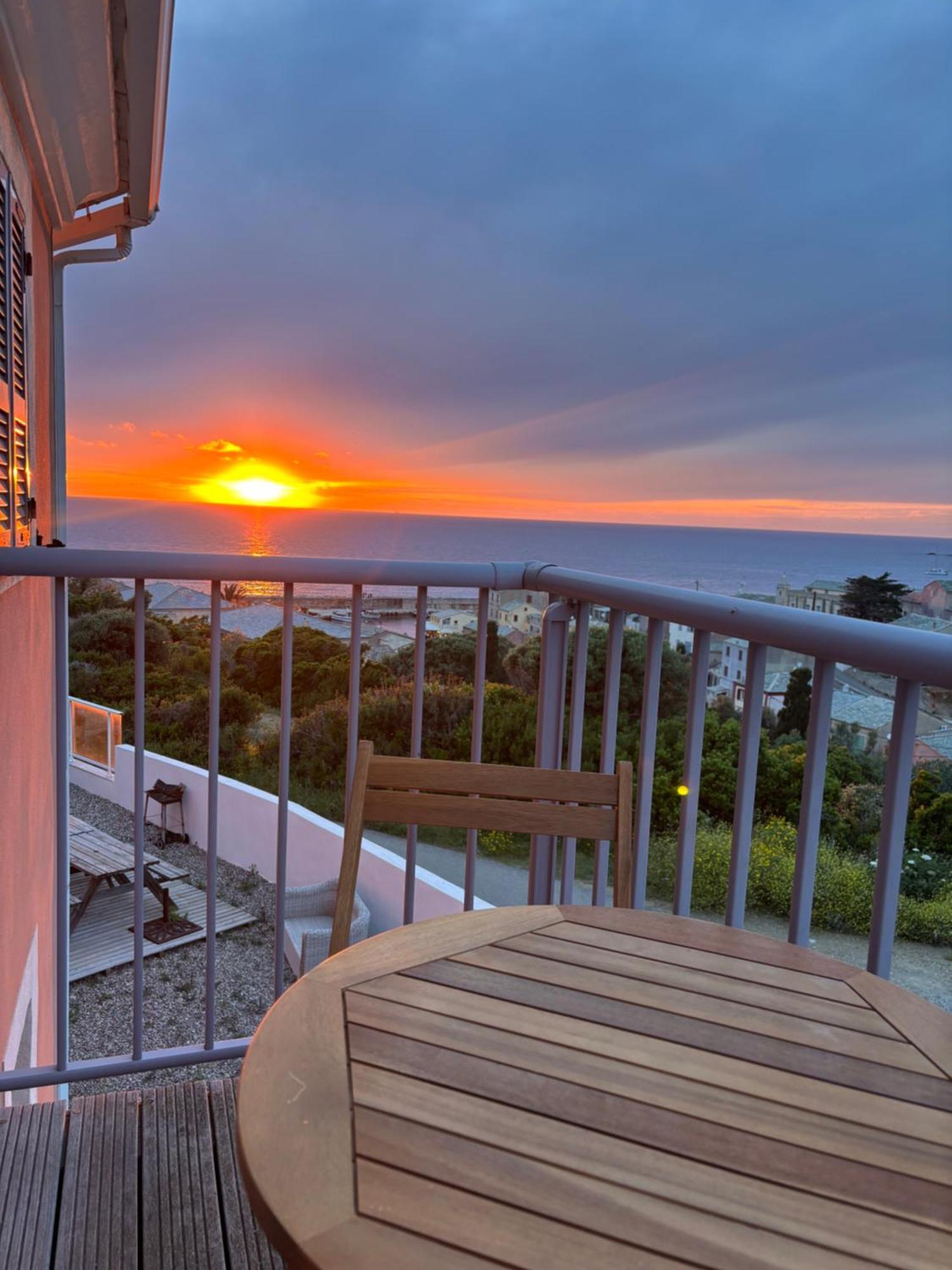 La Giraglia Villa Centuri Luaran gambar
