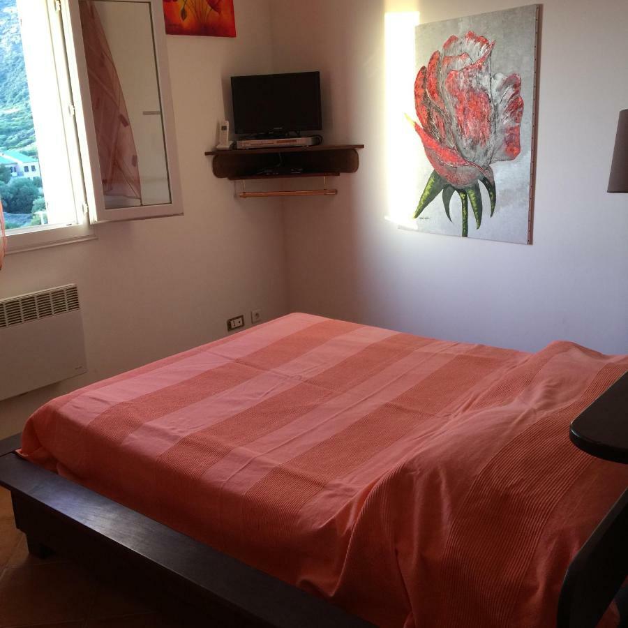 La Giraglia Villa Centuri Luaran gambar
